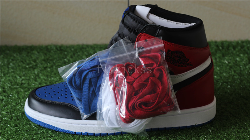 Air Jordan 1 Retro High OG Top 3